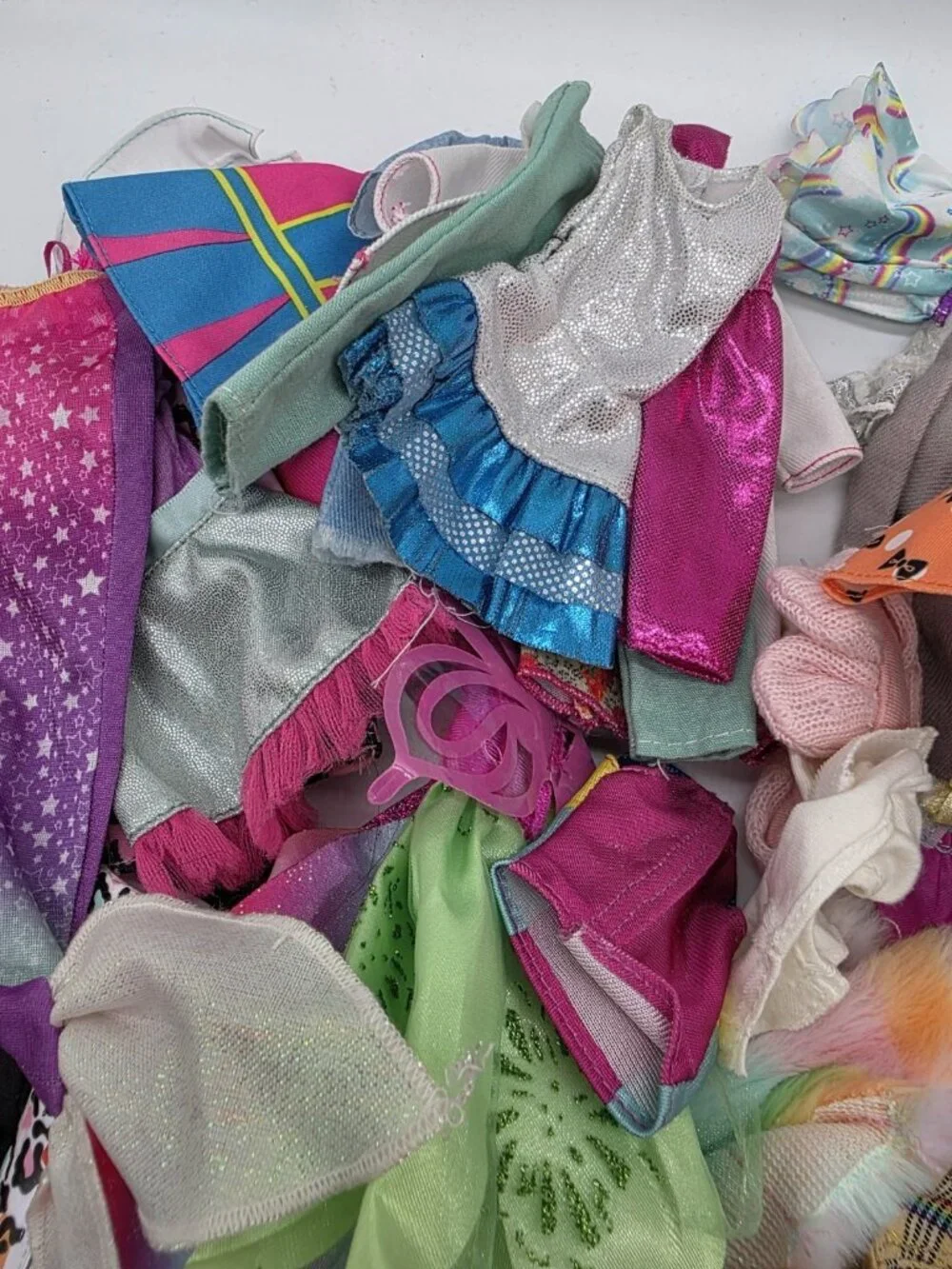 Barbie & Rainbow High Doll Clothing Lot of 65 Mixed Clothes Dress Tops